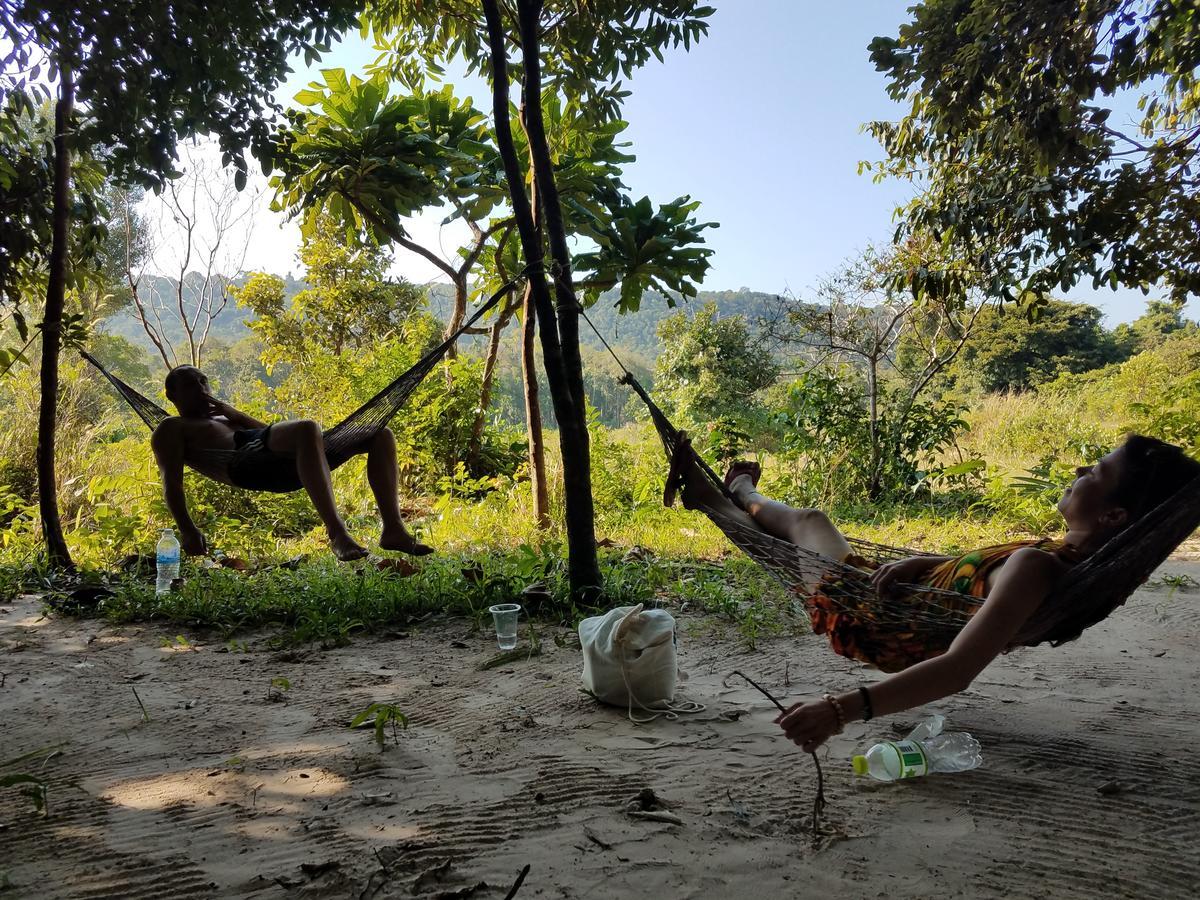 Jungle Republic Vandrarhem Koh Rong Sanloem Exteriör bild