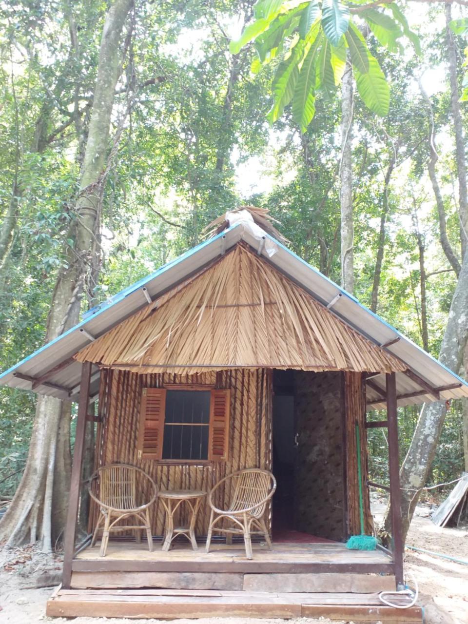Jungle Republic Vandrarhem Koh Rong Sanloem Exteriör bild